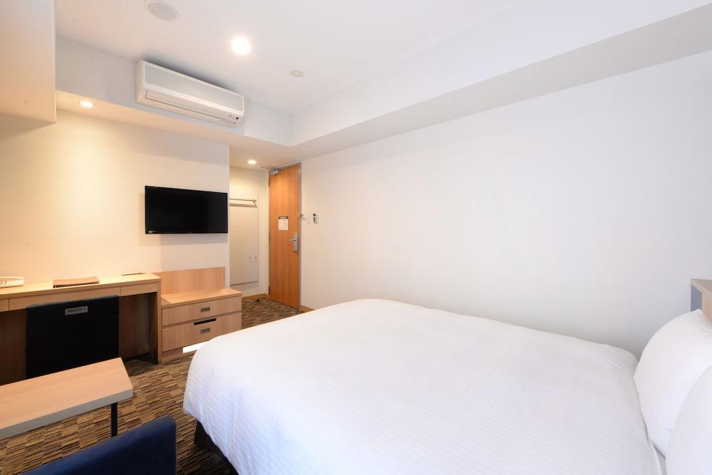 Vessel Inn Ueno Iriya Station