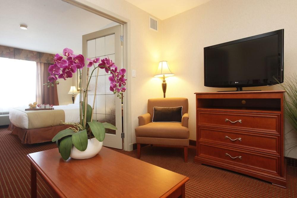 Stonebridge Hotel Dawson Creek