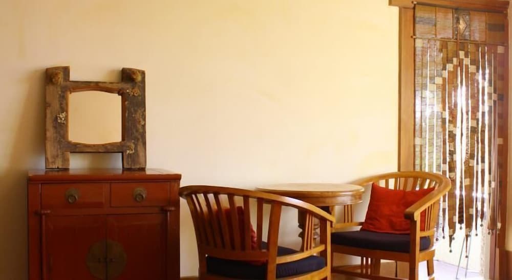 Joya Garden & Villa Studios