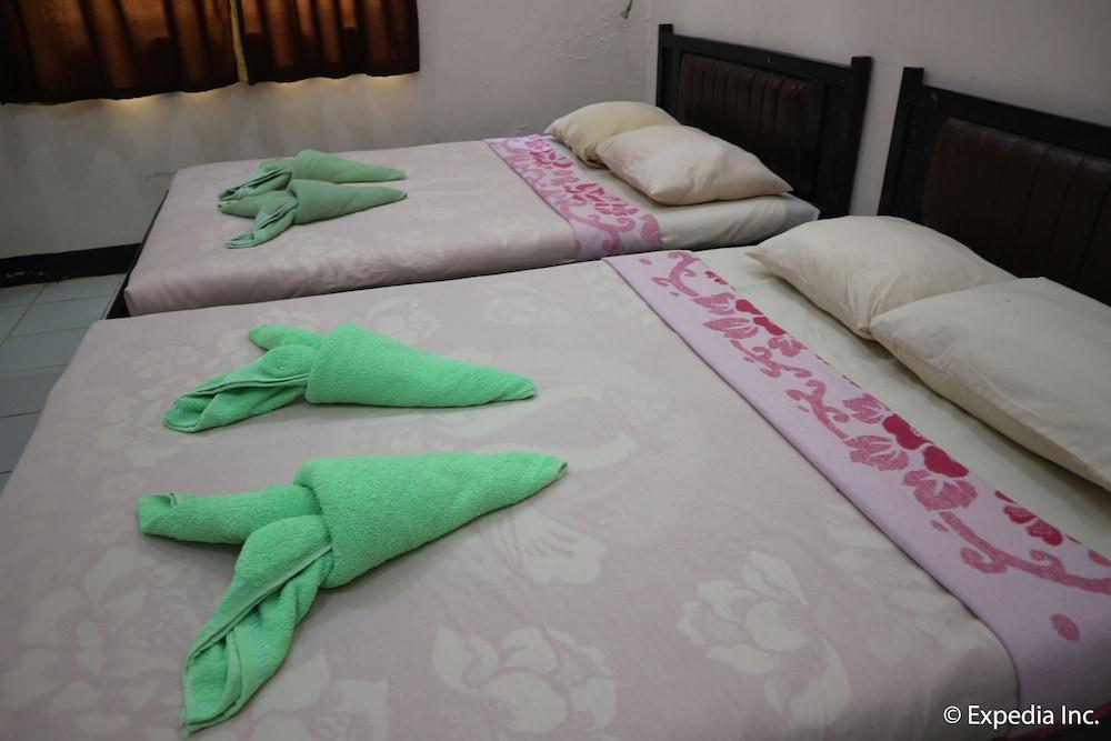 Boracay Travelodge Beach Resort