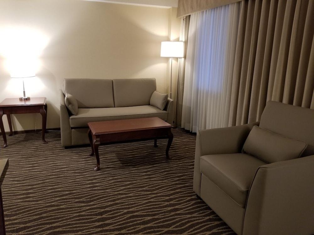 Prestige Vernon Lodge and Conference Centre