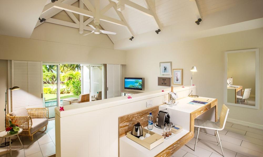 Radisson Blu Azuri Resort & Spa