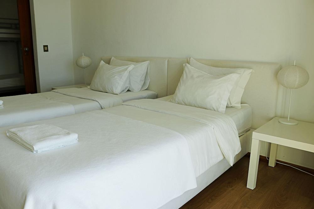 Blue Buddha Beach Rooms & Suites