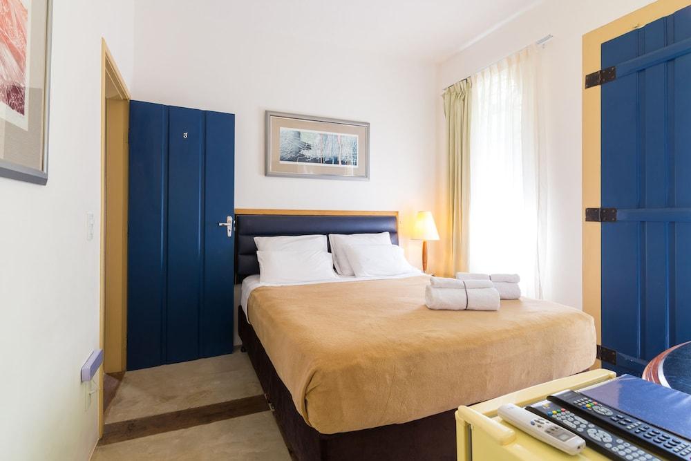 Pousada Pontal Gardens