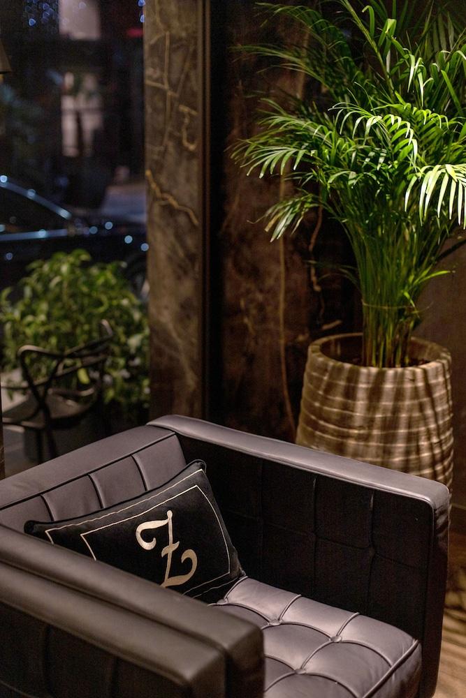 The New Hotel Zeybek