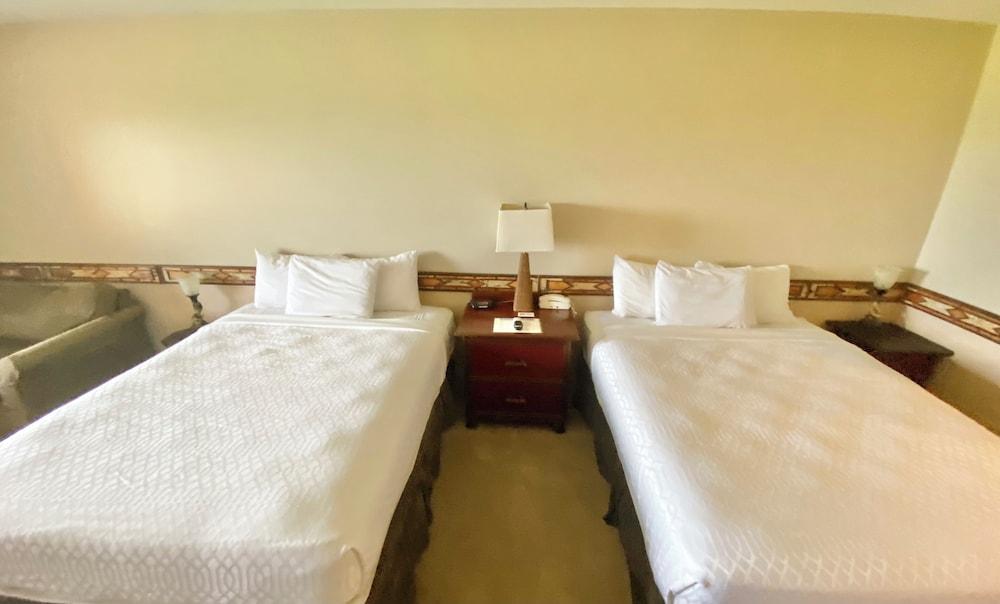 August Lodge Cooperstown