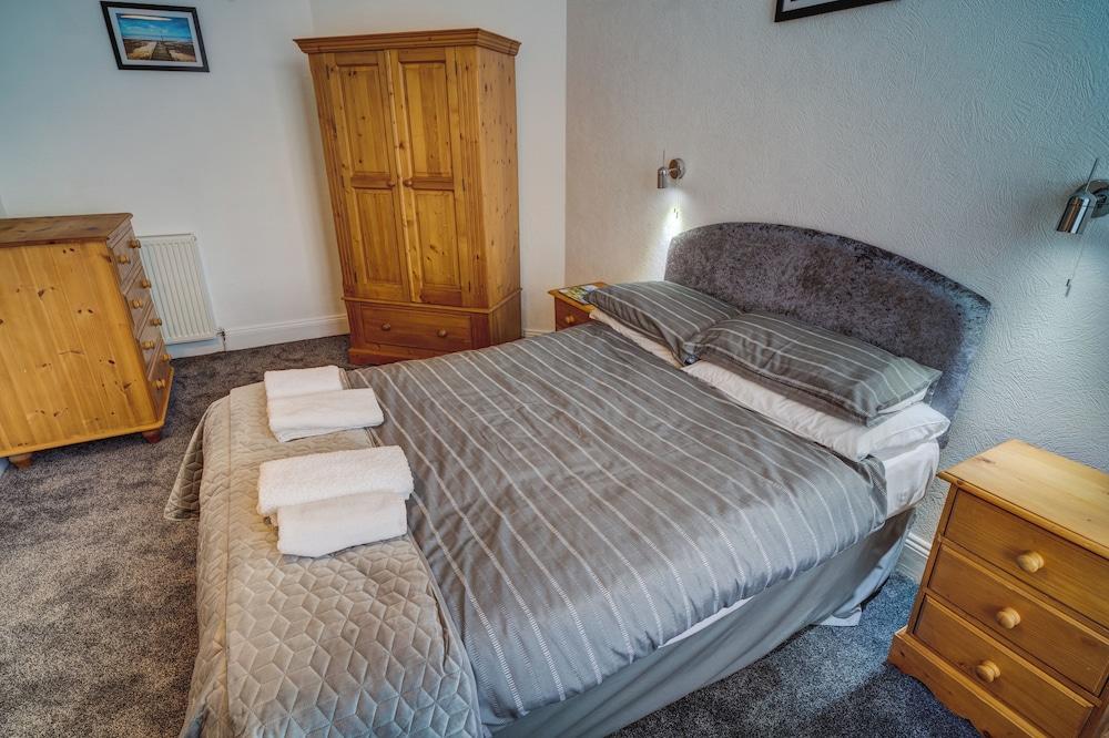 Beachmount Holiday Apartments