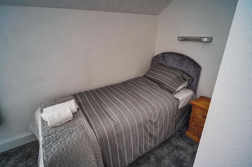 Beachmount Holiday Apartments