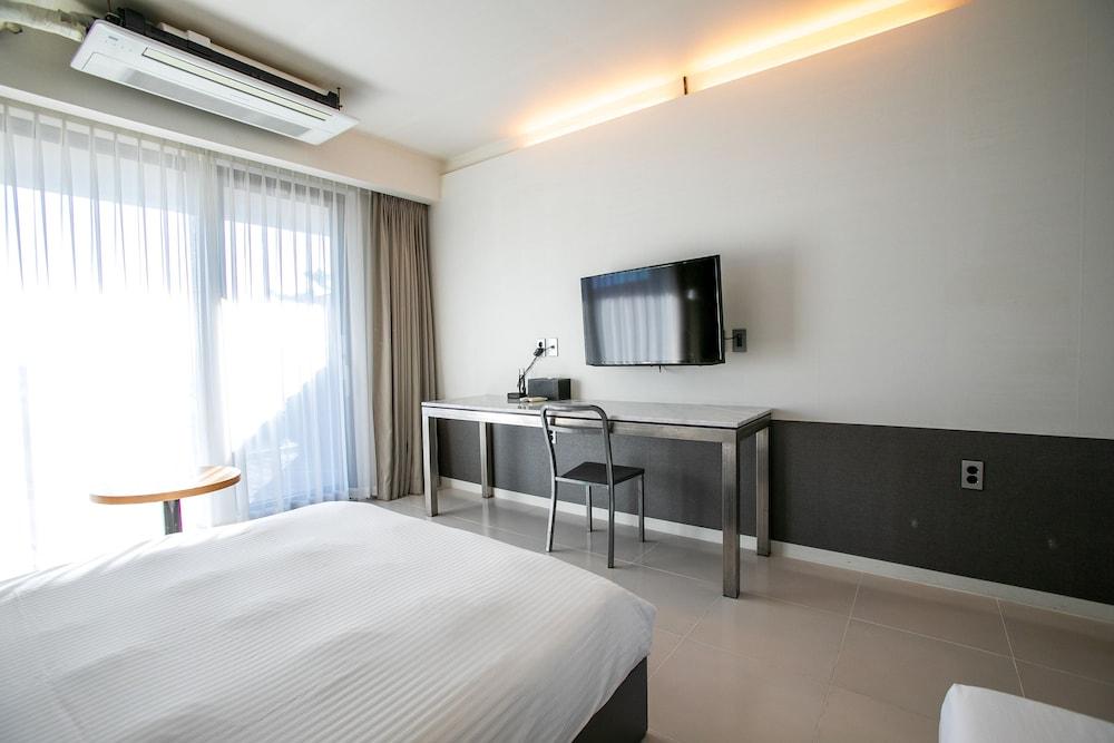 Lareem Boutique Hotel