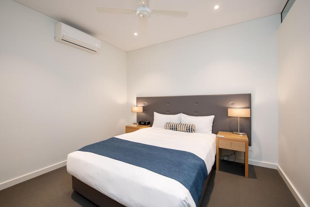 Mawson Lakes Hotel & Function Centre