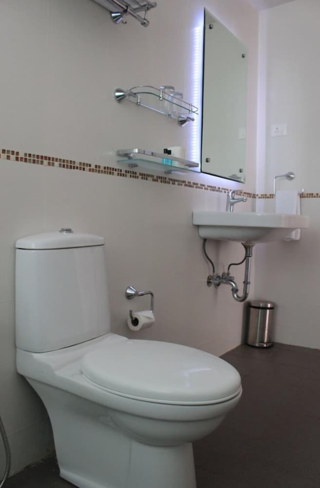 Royal Goan Beach Club-royal Palms