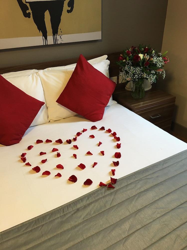 Britannia Study Hotel