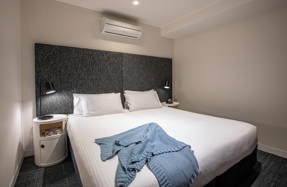 MainStay Suites Abbotsford