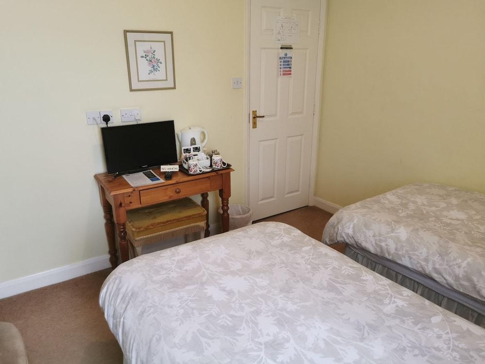 Black Swan Guest House