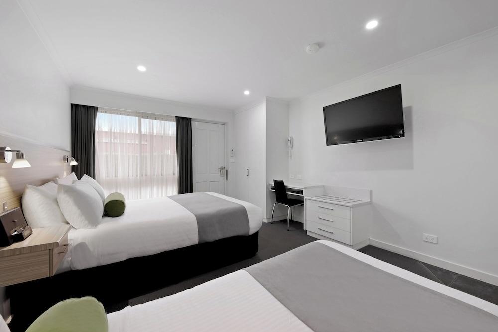 Hamilton Lonsdale Motel