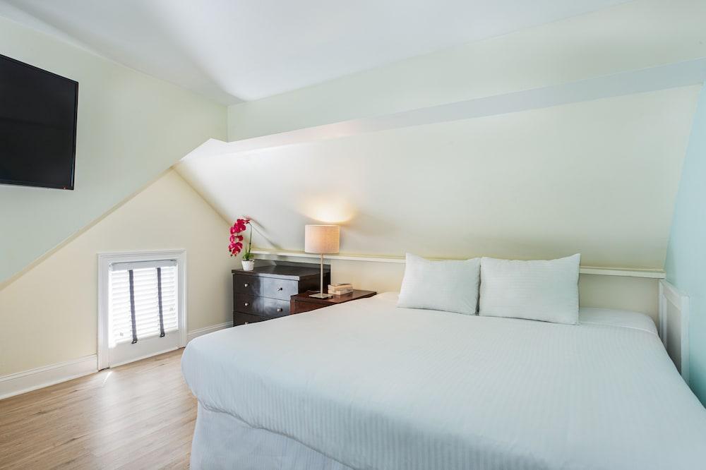 NYAH Key West - Adults Only