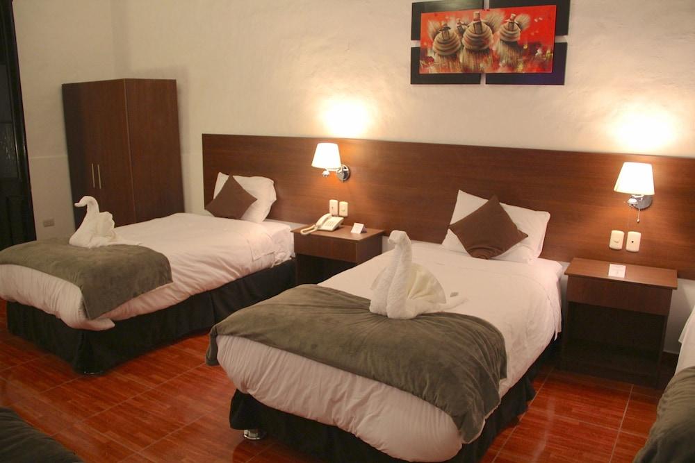 Casona Plaza Colonial AQP