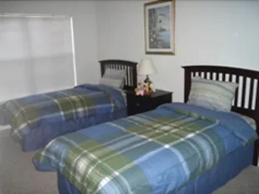 The Villas at Seven Dwarfs