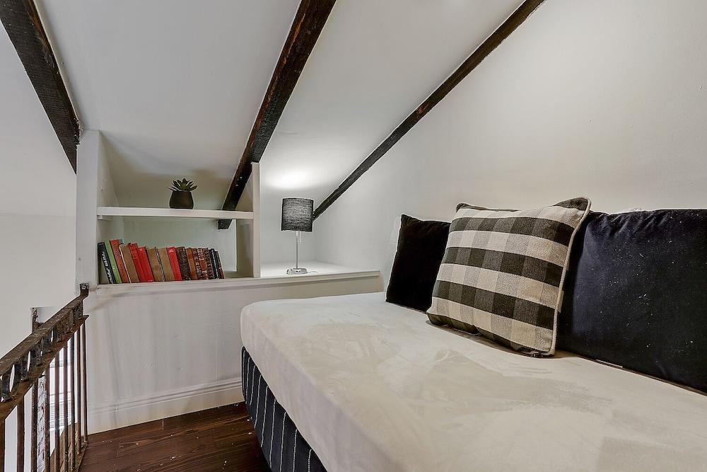 Saint Philip Residence