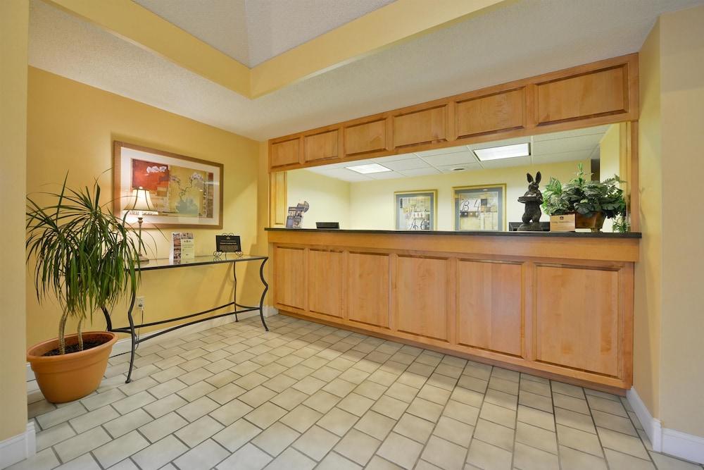 Best Western University Inn