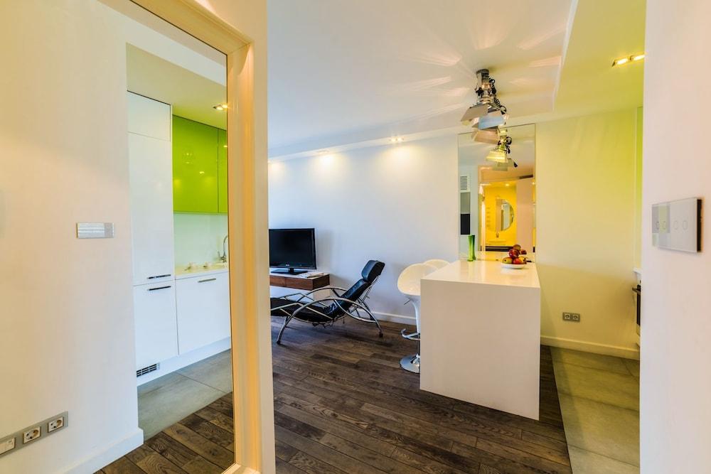 Oxygen Central Apartments