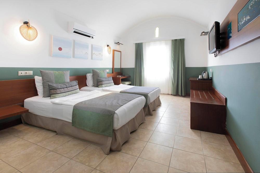 Magna Manastir Hotel