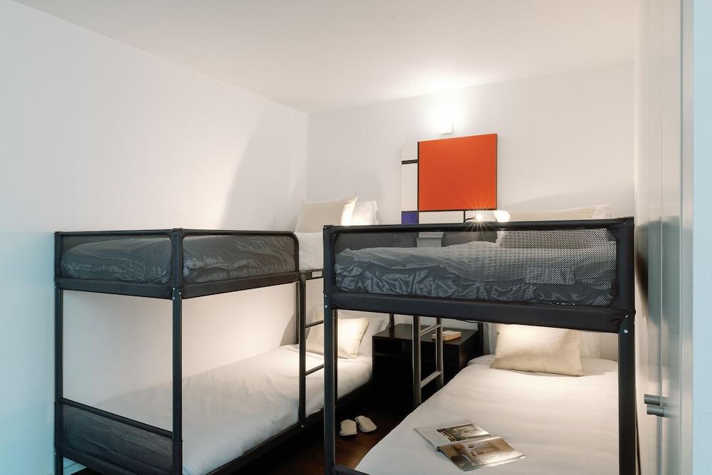 Olala Fine Arts Studios