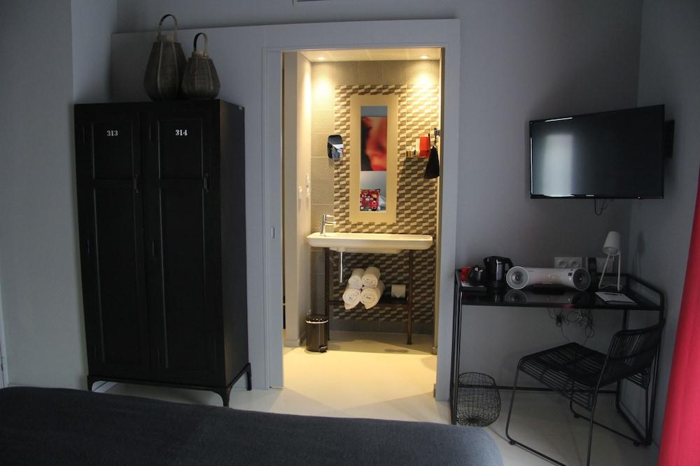 Pont Levis Hôtel By Franck Putelat