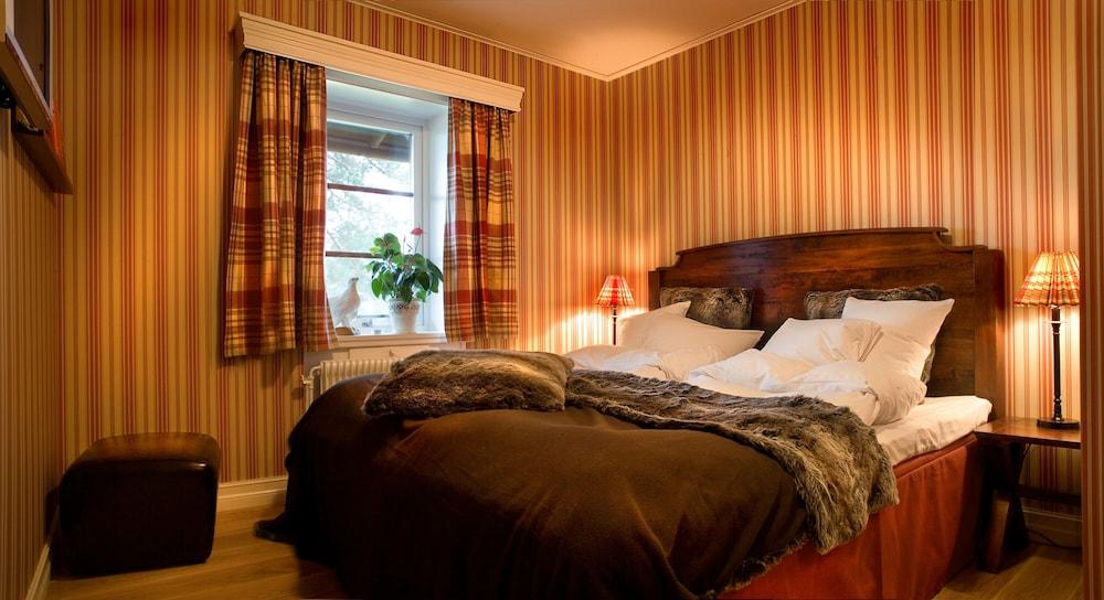 Gammelgården Hotell