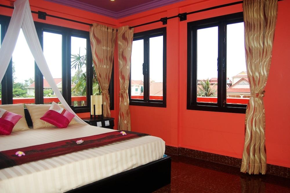 Golden Butterfly Villa