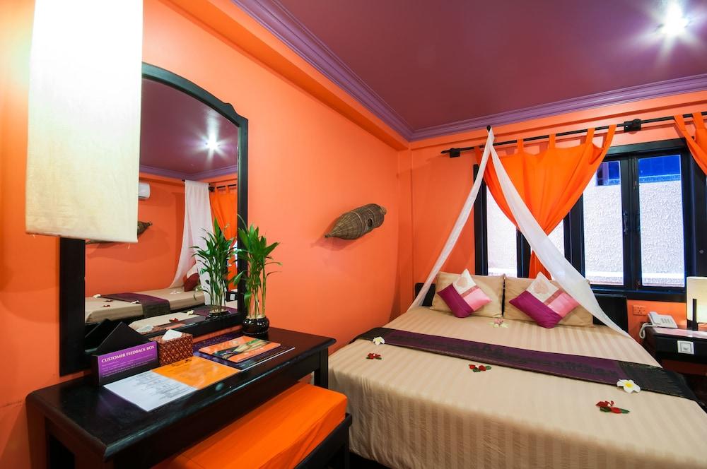 Golden Butterfly Villa