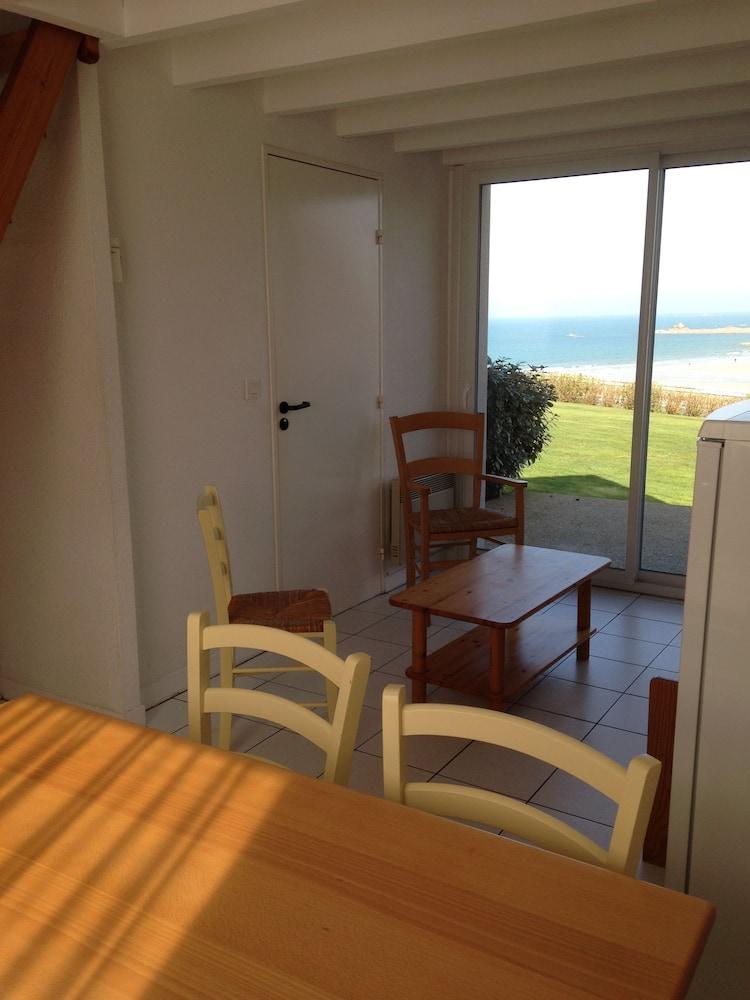 Les Terrasses de la plage de Trestel