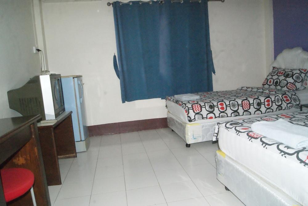 Pineapple Guesthouse