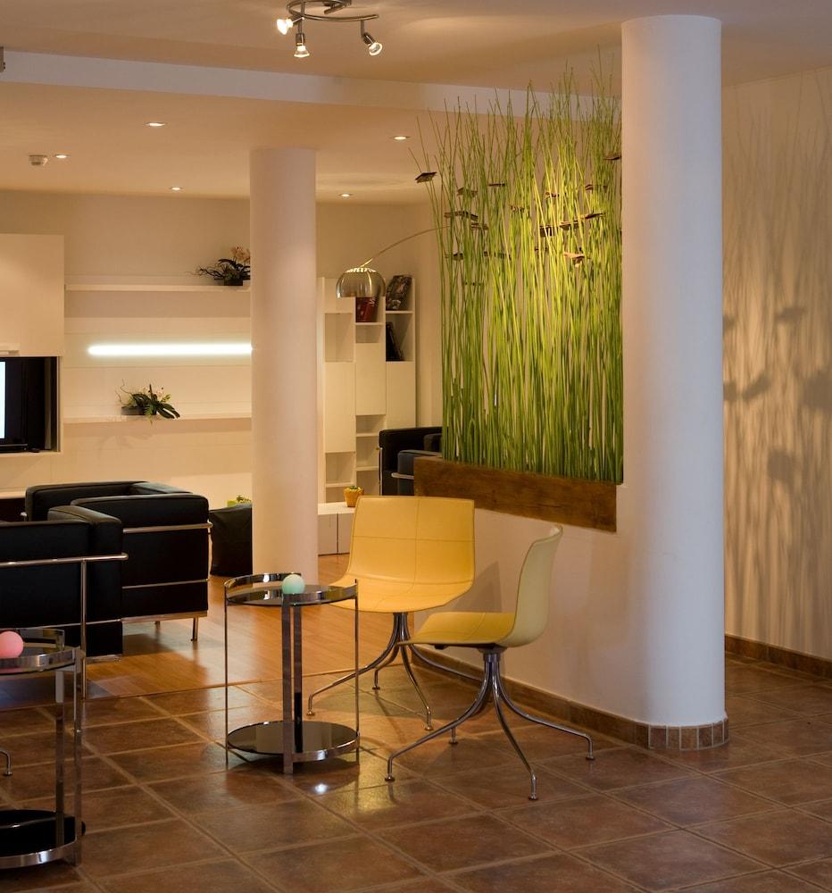 Hotel Porta d'Alella