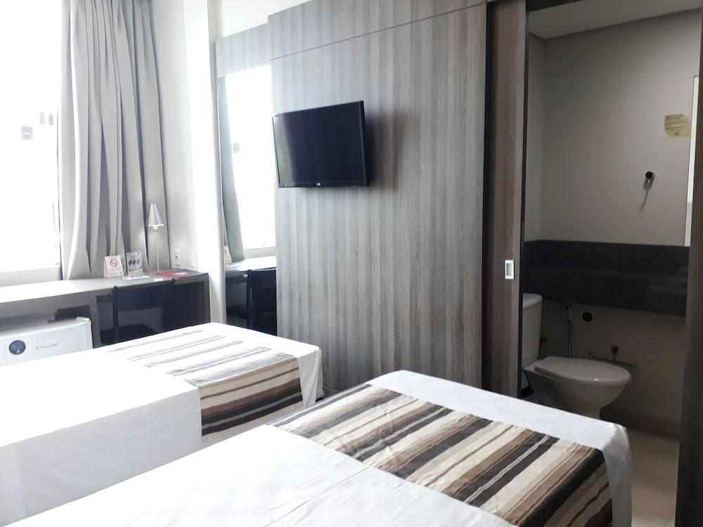 Hotel Valerim Itajaí