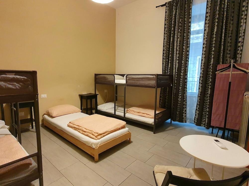 Hostel Mancini Naples