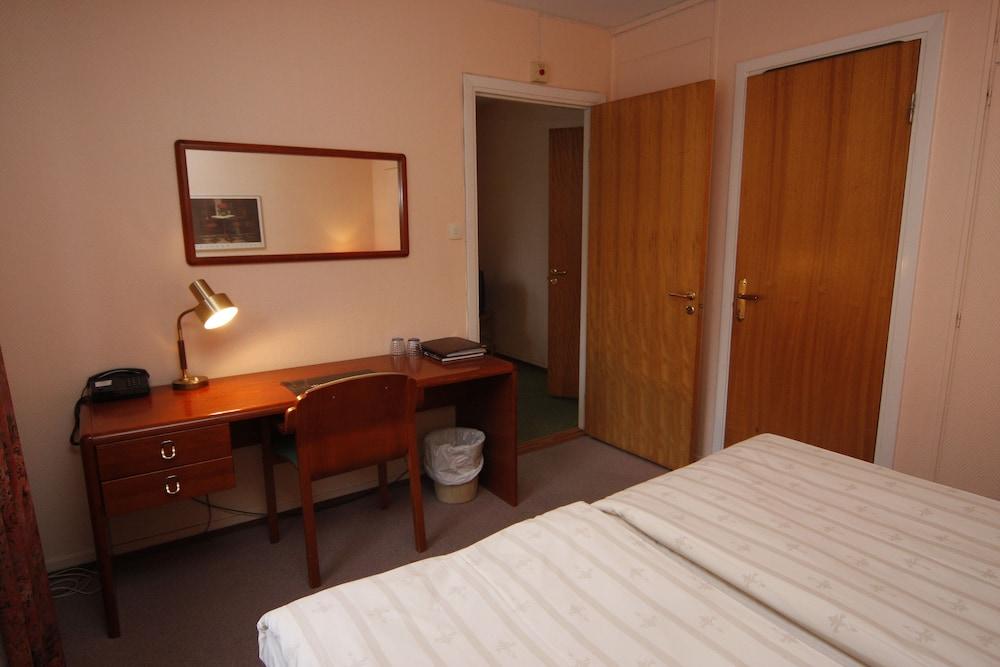 Hotel Aveny Bed & Breakfast