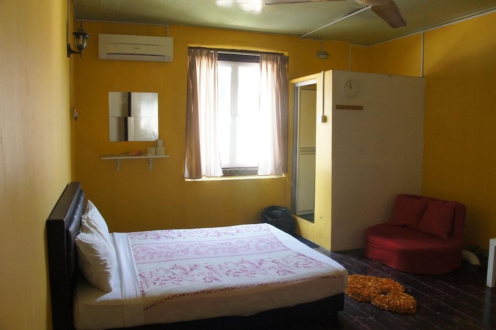 Mini Sayang Residence