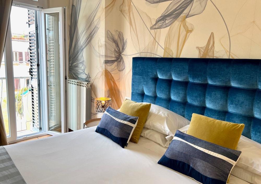 Bon Ton Design Rooms by DOT Suites