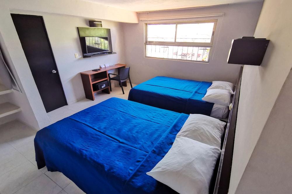 Hotel Colonial Cancun