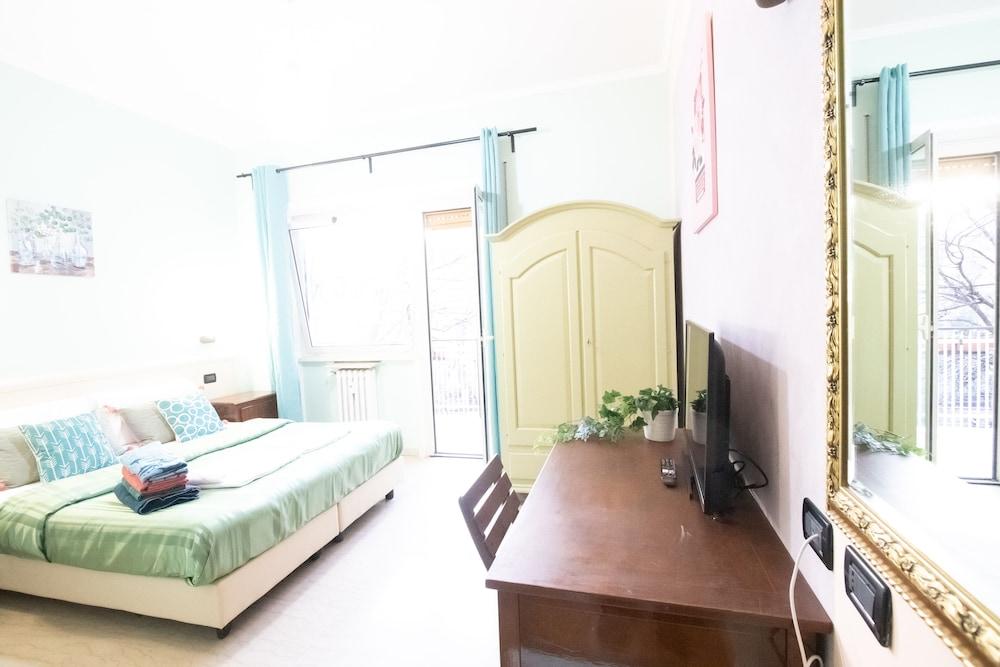 B&B Colorful Suite Yard