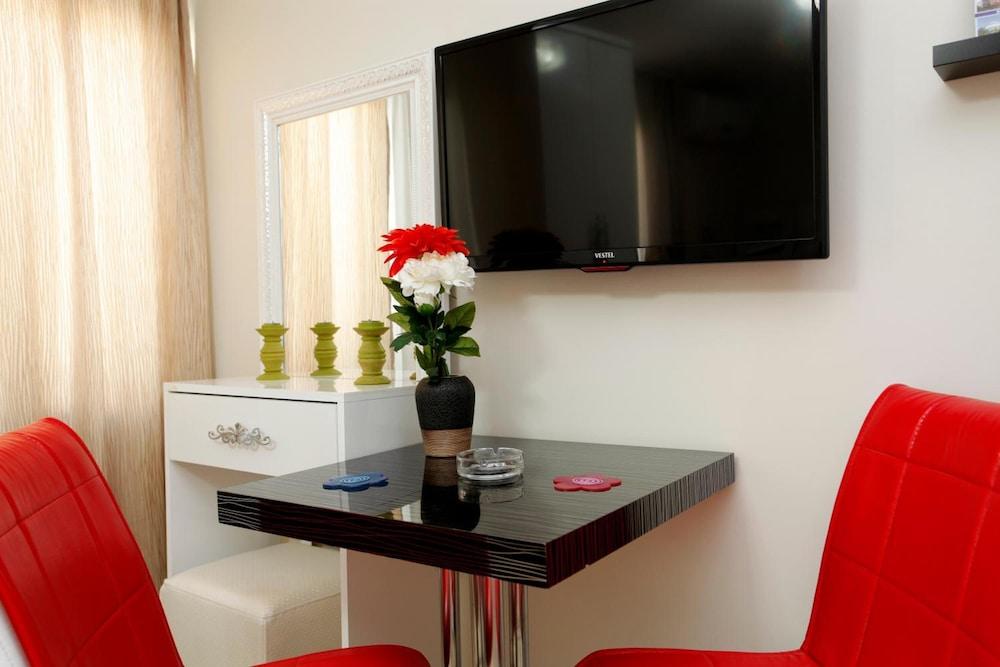 Taksim Istiklal Suites