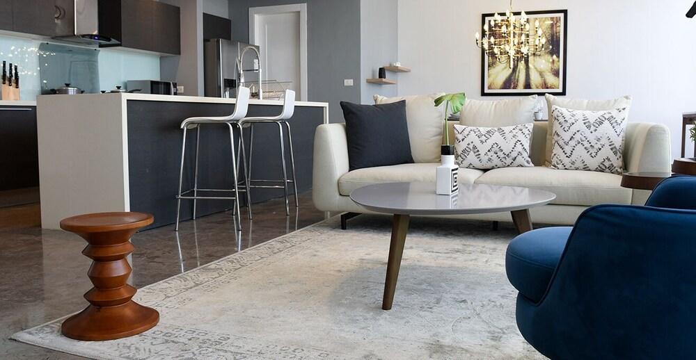 Apto. 37G Vista a la Ciudad