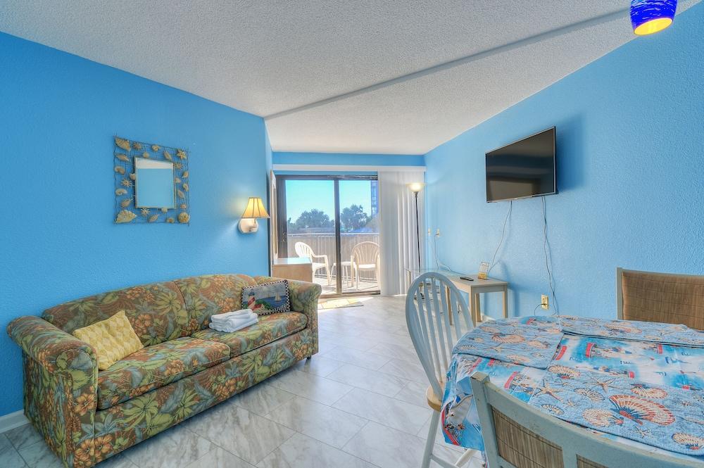 Jonathan Harbour by Elliott Beach Rental