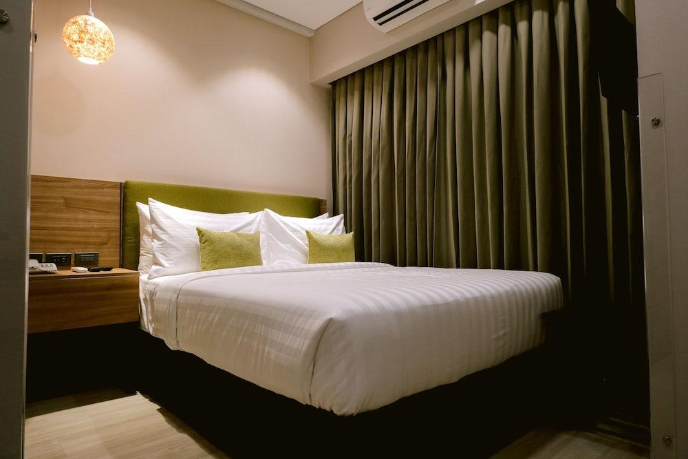 Goldberry Suites and Hotel Cebu