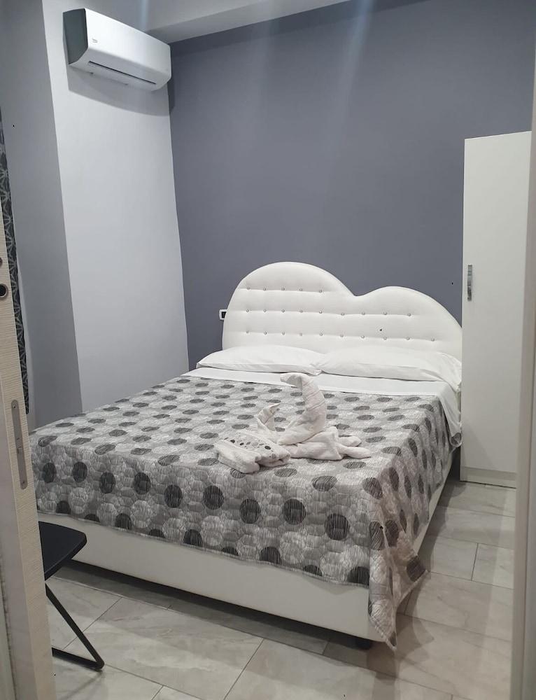 BB Della Fortuna Naples