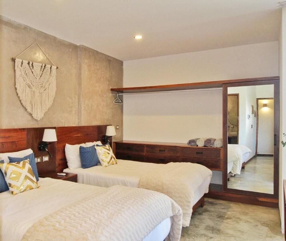 Luxury Suites La Veleta