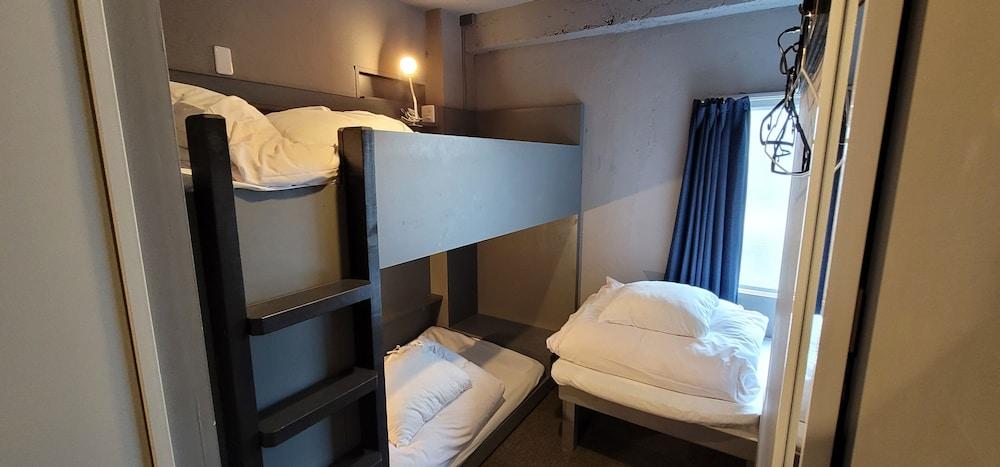 Rhodes Otsuka Hotel - Hostel