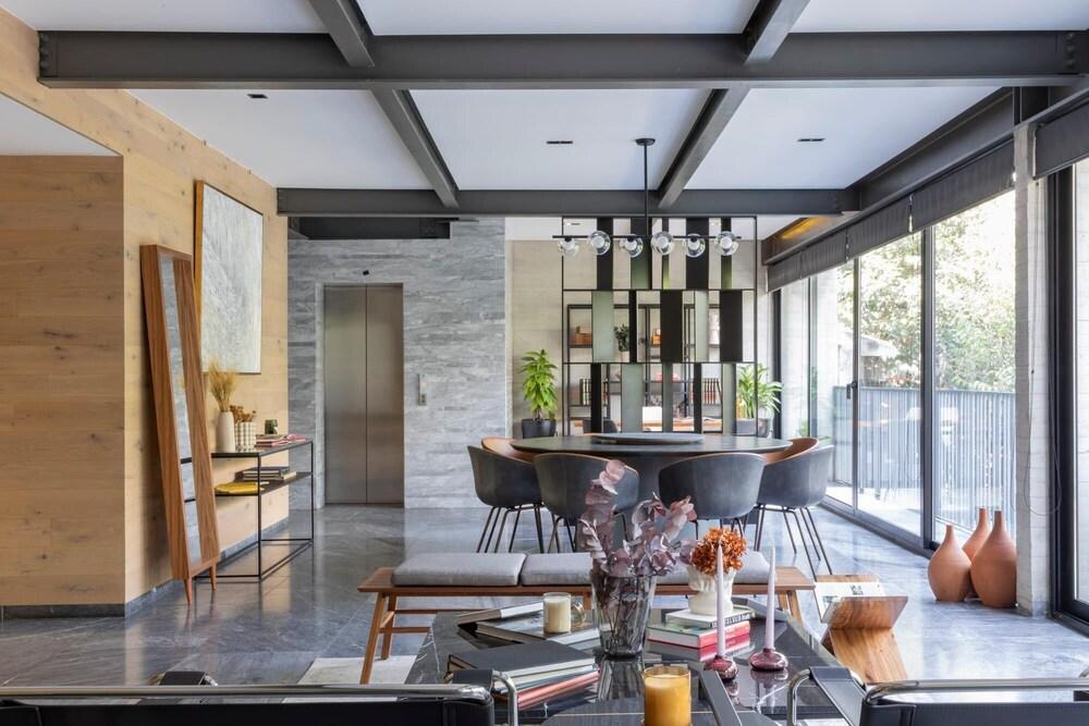 Capitalia Simply The Best Condo