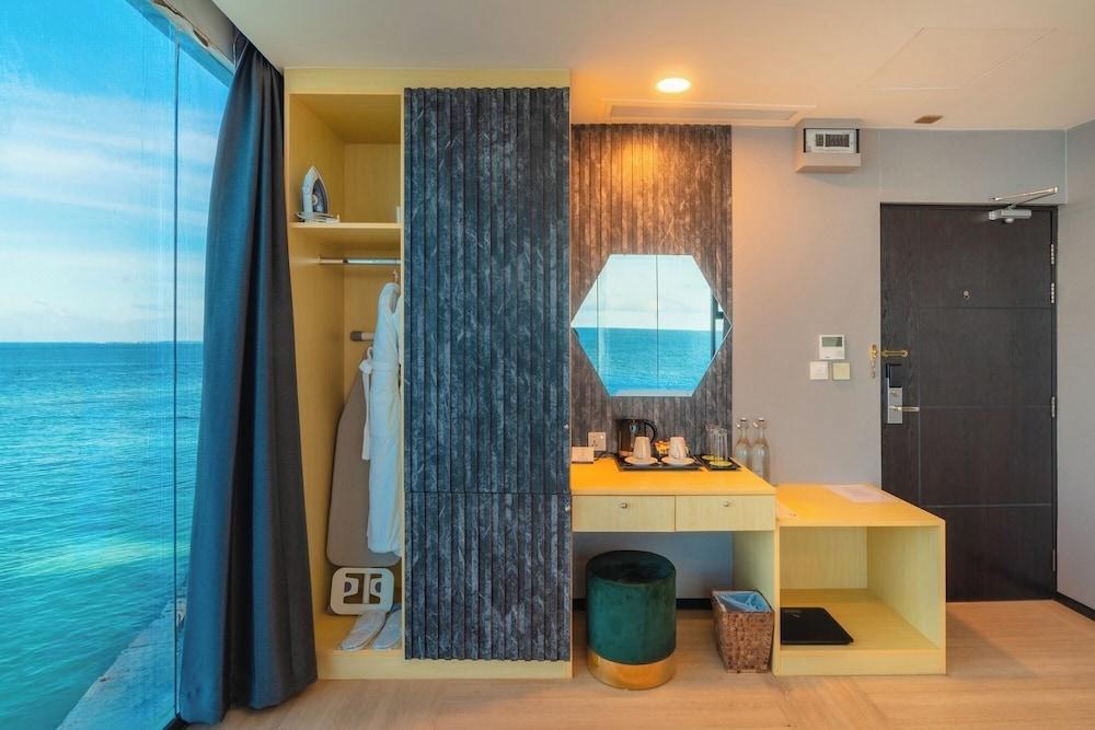 Swarn by Hawks Hotels Kamadhoo Baa Atoll